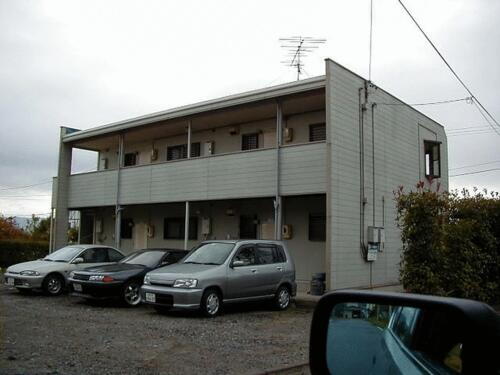 長野県安曇野市穂高 築33年9ヶ月 2階建