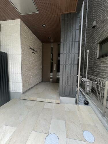 Ｃｏｌｚａ　　Ｈｕｉｔ　赤羽