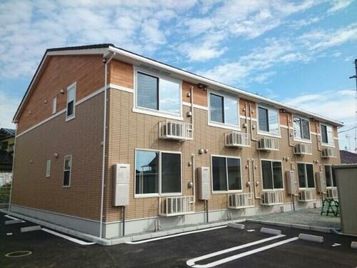 岩手県盛岡市西青山３丁目 賃貸アパート