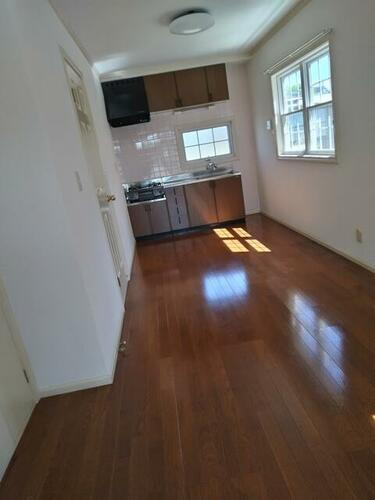 群馬県伊勢崎市上諏訪町 2階建 築27年6ヶ月