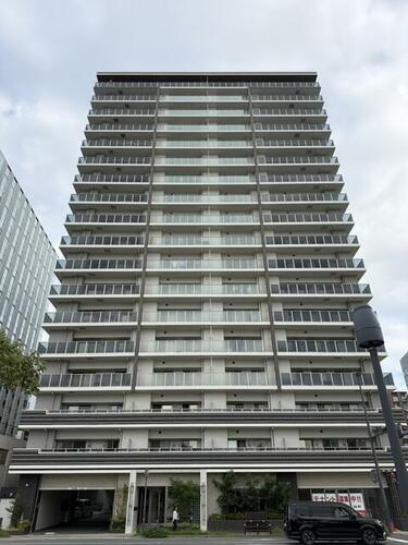 長崎県長崎市元船町 18階建 築1年8ヶ月