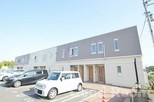 徳島県徳島市新浜本町１丁目 2階建 築13年4ヶ月