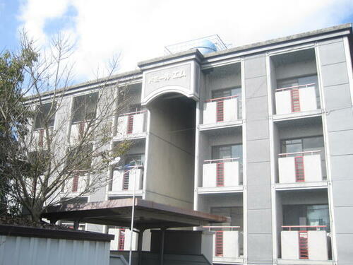 広島県三次市十日市東３丁目 賃貸マンション