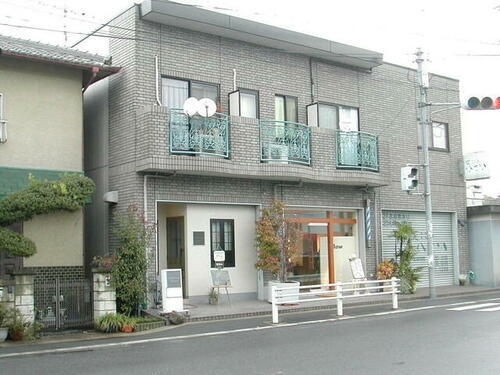 奈良県奈良市中山町西１丁目 築28年9ヶ月 2階建