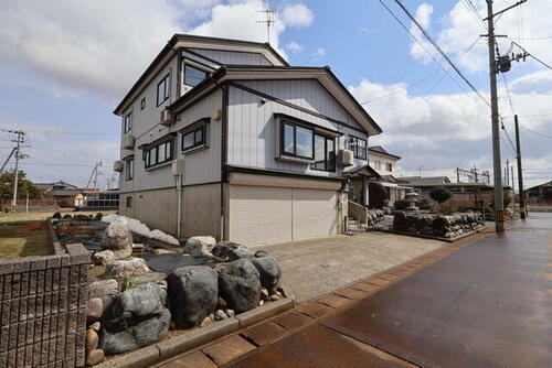 新潟県見附市柳橋町 築31年5ヶ月 3階建