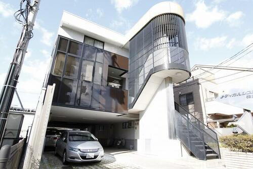 広島県広島市西区井口５丁目 築30年10ヶ月 3階建