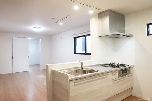 東京都中野区弥生町１丁目 賃貸アパート