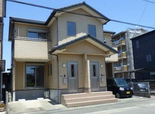 高知県高知市百石町３丁目 2階建 築20年7ヶ月