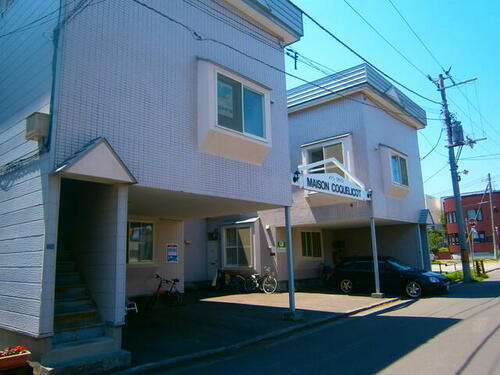 北海道札幌市西区山の手三条３丁目 賃貸アパート