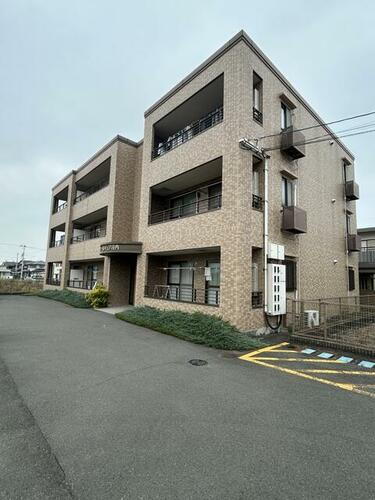 愛媛県新居浜市庄内町６丁目 賃貸マンション