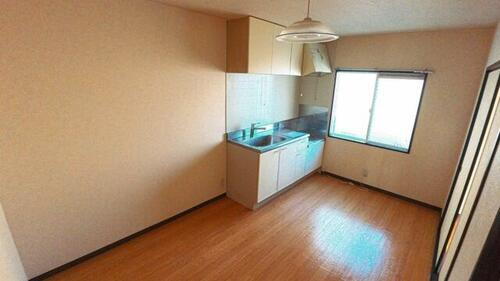 徳島県徳島市新浜本町３丁目 賃貸アパート