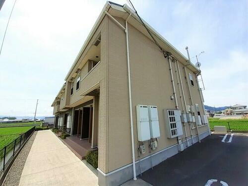 香川県仲多度郡多度津町大字葛原 賃貸アパート