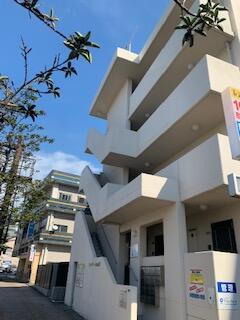 サマンサローゼ壱番館