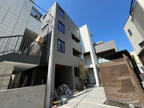 神奈川県川崎市中原区今井南町 3階建 築1年未満