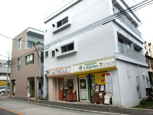 東京都三鷹市牟礼６丁目 3階建 築50年