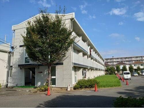 オークスクエア