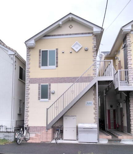 神奈川県横浜市金沢区海の公園 賃貸アパート