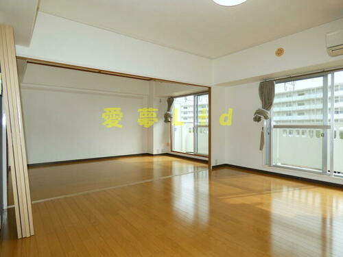 高知県高知市鴨部１丁目 11階建 築48年7ヶ月