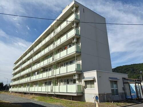 宮城県石巻市流留字七勺 賃貸マンション