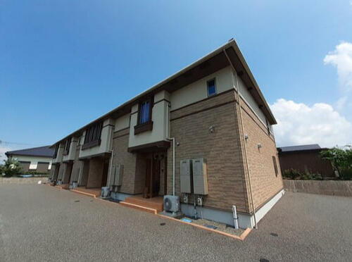 熊本県熊本市南区城南町宮地 築6年5ヶ月 2階建