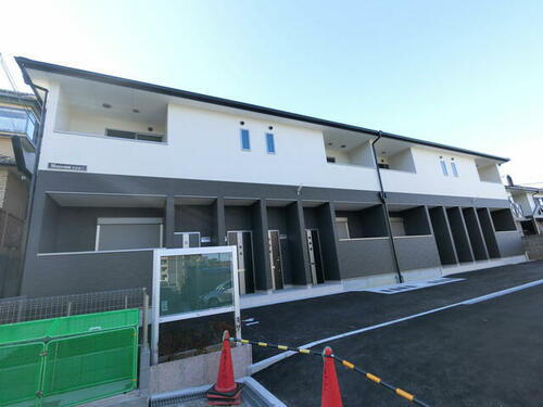 奈良県奈良市百楽園５丁目 築8年3ヶ月 2階建