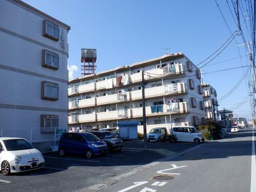 埼玉県春日部市小渕 築36年10ヶ月 4階建