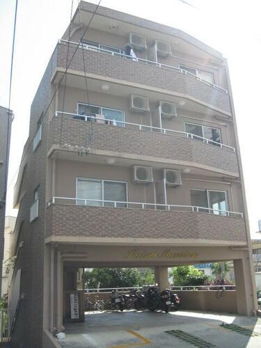 沖縄県那覇市字大道 5階建 築21年8ヶ月