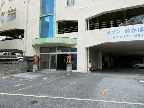 沖縄県那覇市字安謝 地上5階地下1階建 築29年6ヶ月