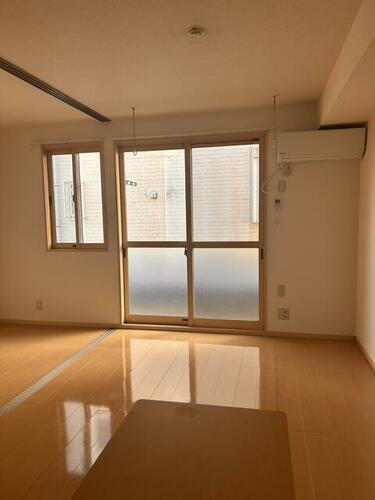 兵庫県加東市新町 築21年10ヶ月 2階建