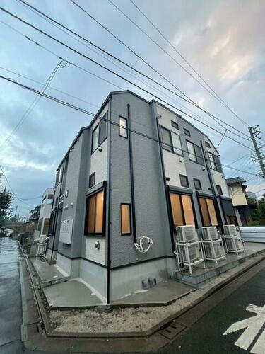 東京都練馬区春日町５丁目 2階建 