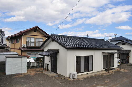 福島県福島市東中央２丁目 築35年10ヶ月 平屋建て