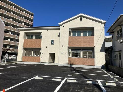 佐賀県唐津市新興町 2階建 