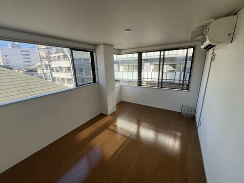 東京都八王子市明神町３丁目 築35年3ヶ月 5階建