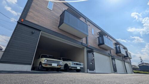 東京都青梅市藤橋２丁目 2階建 