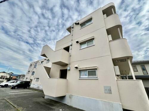 神奈川県横浜市戸塚区矢部町 3階建 築36年9ヶ月