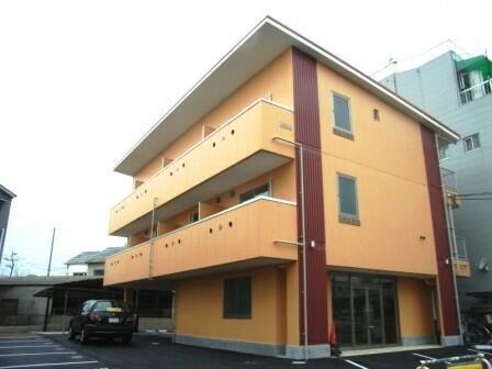 広島県福山市野上町３丁目 築19年11ヶ月 3階建