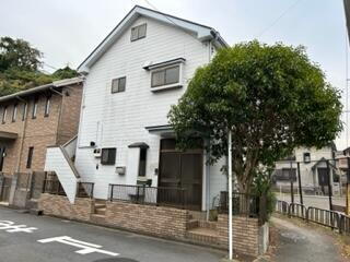 神奈川県横浜市金沢区六浦南２丁目 2階建 築32年10ヶ月