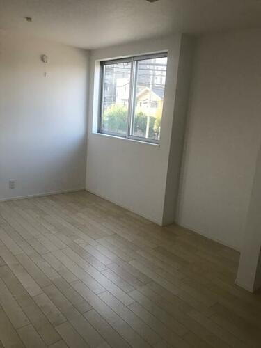 埼玉県さいたま市南区別所１丁目 3階建 築7年5ヶ月