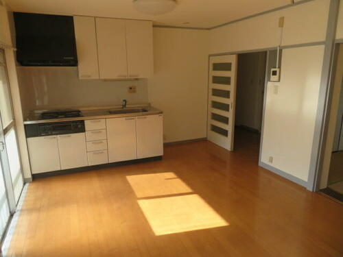 神奈川県横浜市戸塚区原宿３丁目 5階建 築56年8ヶ月