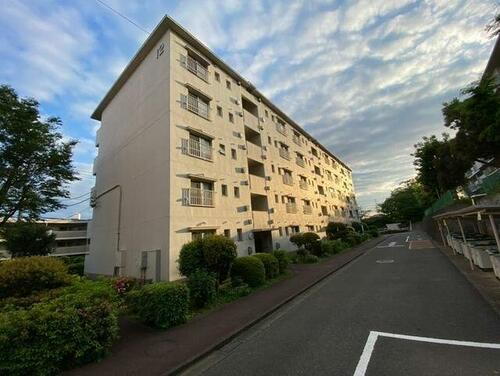 神奈川県横浜市戸塚区前田町 賃貸マンション