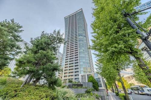 東京都渋谷区宇田川町 築5年6ヶ月 地上39階地下4階建