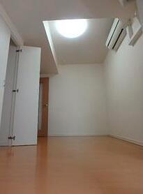 神奈川県横浜市中区弁天通１丁目 賃貸マンション