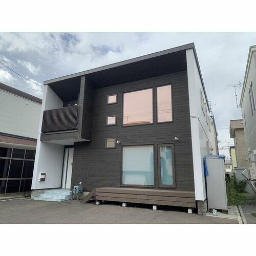 北海道札幌市東区北四十九条東１０丁目 2階建 築6年3ヶ月