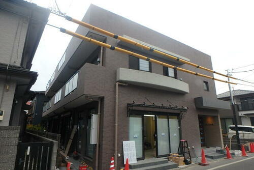 埼玉県鴻巣市雷電１丁目 賃貸マンション