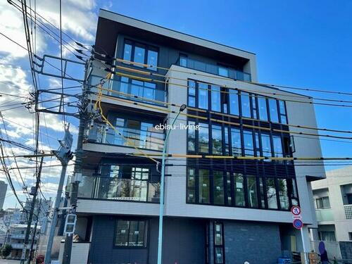 東京都渋谷区東２丁目 築1年12ヶ月 3階建