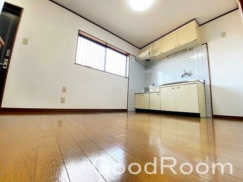 徳島県小松島市立江町字青森 賃貸アパート