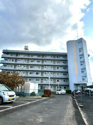 福島県福島市南中央１丁目 築47年2ヶ月 6階建