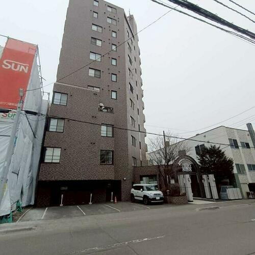 北海道札幌市中央区南四条西１４丁目 賃貸マンション