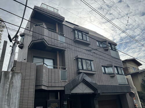 東京都板橋区東新町２丁目 築36年12ヶ月 3階建