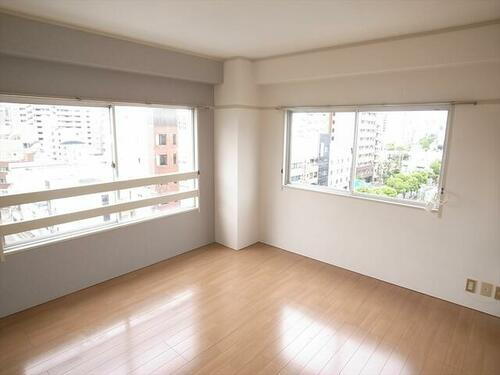 兵庫県神戸市中央区二宮町３丁目 賃貸マンション